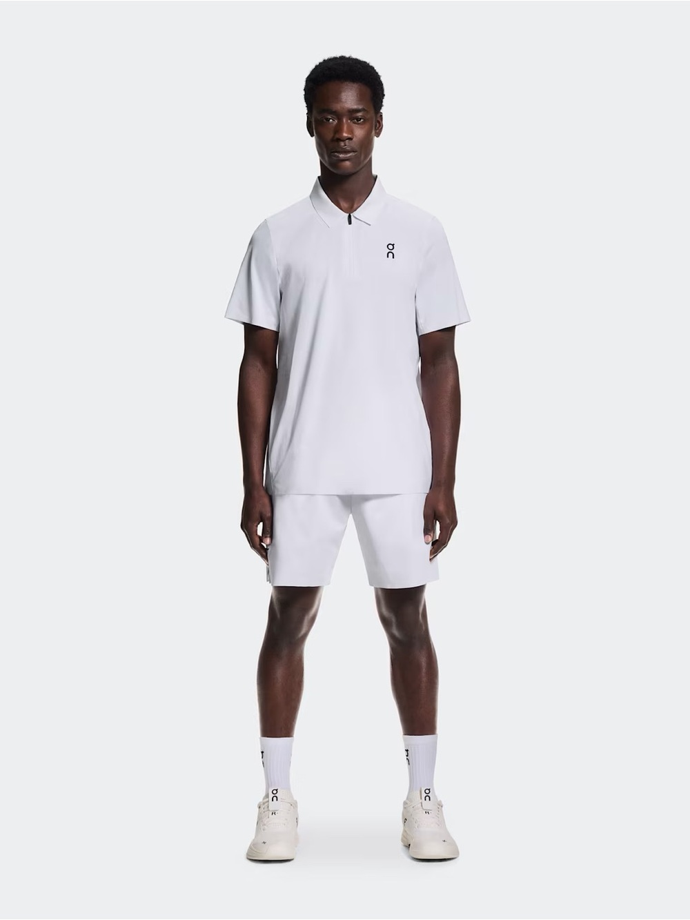 On Court Polo‎